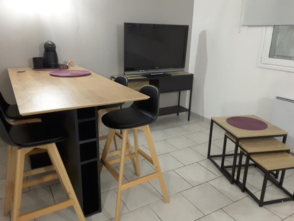 Mimilou Mont St Loup Piscine Privee Apartment Агде Екстериор снимка